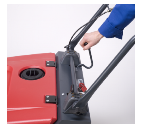 Подметальная машина Cleanfix KS 650 IBC, самоходная 